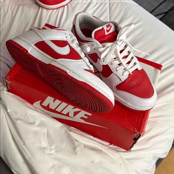 Nike dunks red & white - Picture 6 of 7